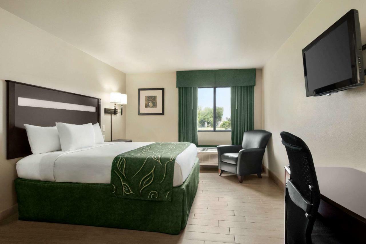 Hotel Baymont By Wyndham Glenwood Exterior foto